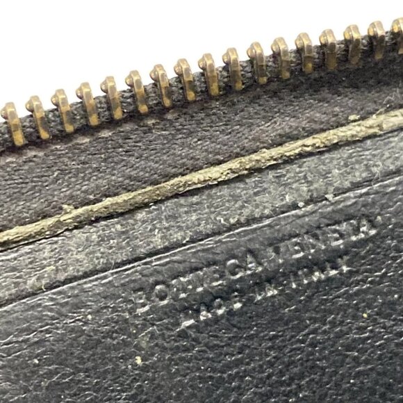 Auth BOTTEGA VENETA Intrecciato - Black Leather B********* Coin Case - Picture 5 of 12